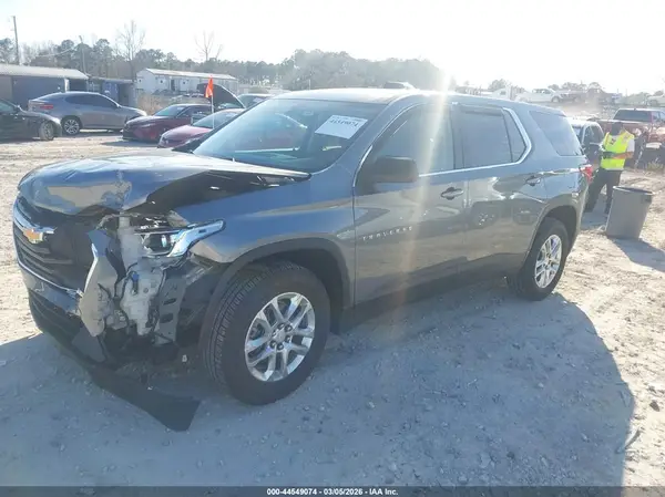 1GNERFKW1MJ229360 2021 CHEVROLET TRAVERSE - Image 2