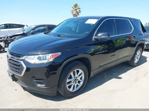 1GNERFKW1MJ231884 2021 CHEVROLET TRAVERSE - Image 2