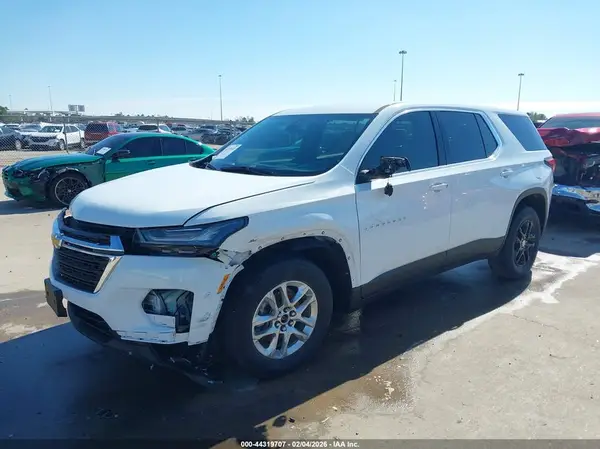 1GNERFKW1PJ117369 2023 CHEVROLET TRAVERSE - Image 2
