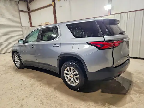 1GNERFKW1PJ242579 2023 CHEVROLET TRAVERSE - Image 2