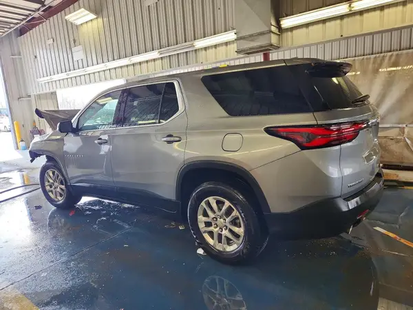 1GNERFKW1PJ245255 2023 CHEVROLET TRAVERSE - Image 2