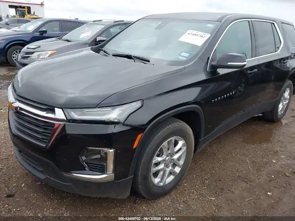 1GNERFKW1PJ333545 2023 CHEVROLET TRAVERSE - Image 2