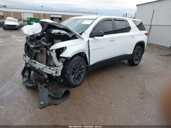 1GNERFKW2JJ116397 2018 CHEVROLET TRAVERSE - Image 2