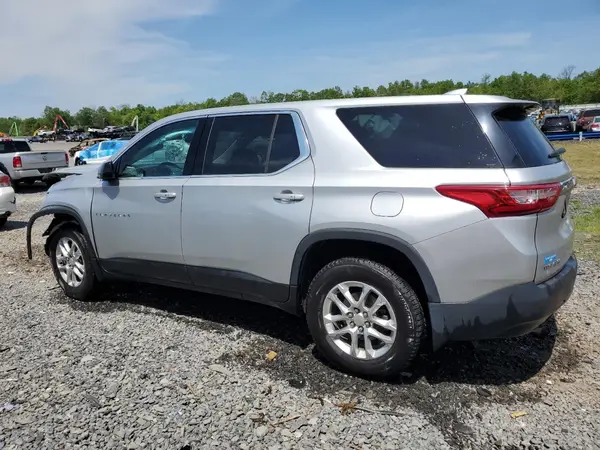 1GNERFKW2JJ164093 2018 CHEVROLET TRAVERSE - Image 2