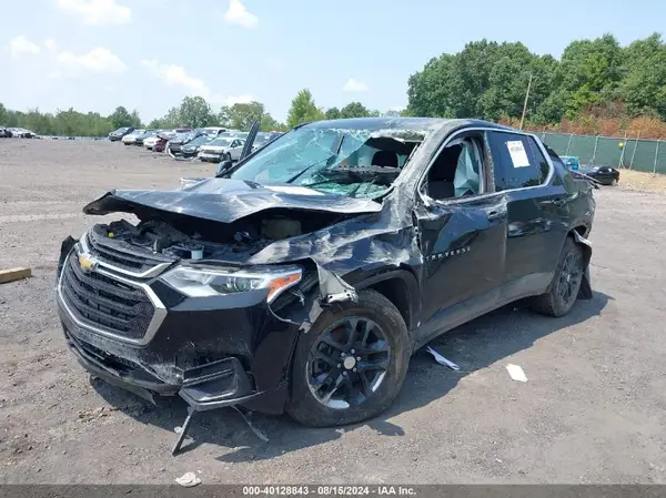 1GNERFKW2JJ165308 2018 CHEVROLET TRAVERSE - Image 2