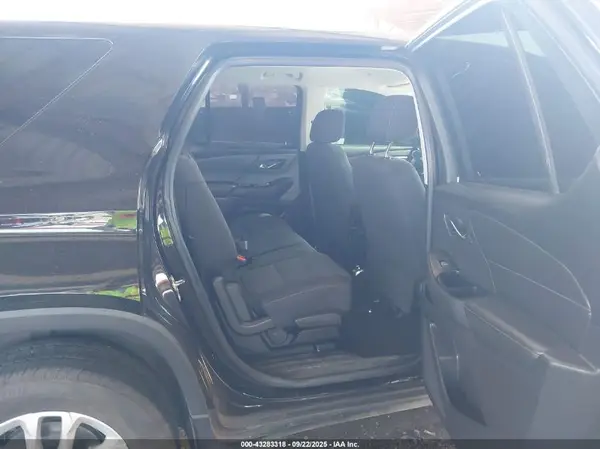 1GNERFKW2JJ213227 2018 CHEVROLET TRAVERSE - Image 8