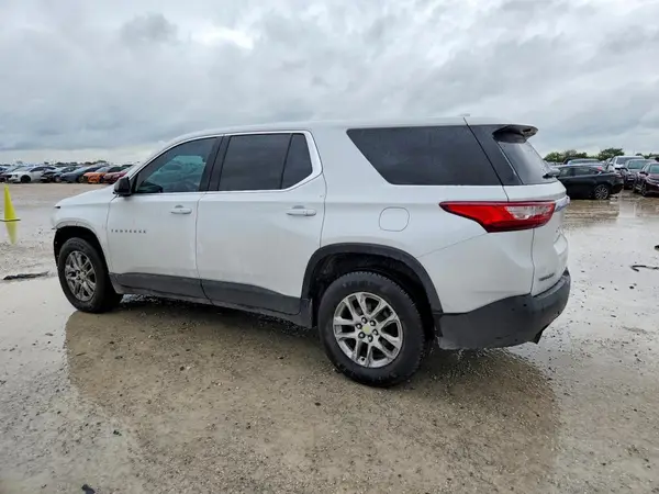 1GNERFKW2JJ214488 2018 CHEVROLET TRAVERSE - Image 2
