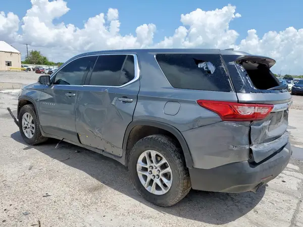 1GNERFKW2JJ280202 2018 CHEVROLET TRAVERSE - Image 2