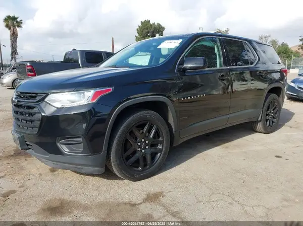 1GNERFKW2KJ105630 2019 CHEVROLET TRAVERSE - Image 2