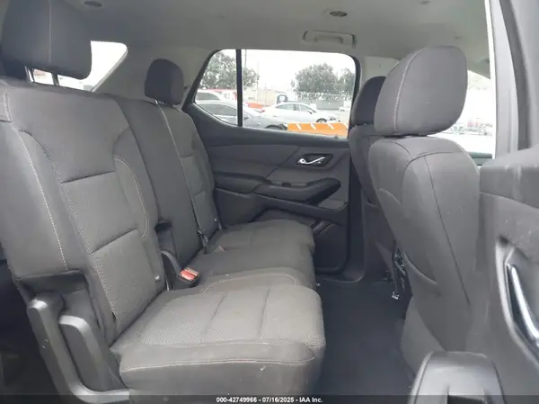 1GNERFKW2KJ115753 2019 CHEVROLET TRAVERSE - Image 8