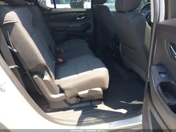 1GNERFKW2KJ143827 2019 CHEVROLET TRAVERSE - Image 8