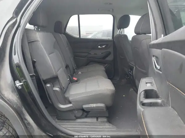 1GNERFKW2KJ156240 2019 CHEVROLET TRAVERSE - Image 8