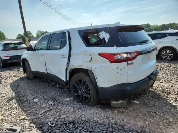 1GNERFKW2KJ192008 2019 CHEVROLET TRAVERSE - Image 2