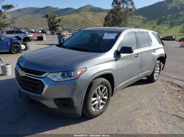 1GNERFKW2KJ221894 2019 CHEVROLET TRAVERSE - Image 2