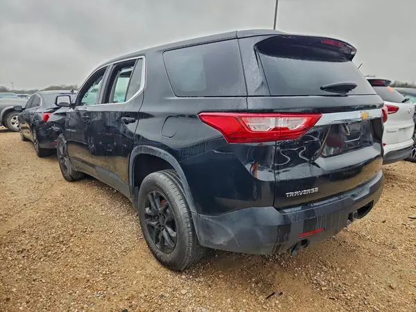 1GNERFKW2KJ227422 2019 CHEVROLET TRAVERSE - Image 2