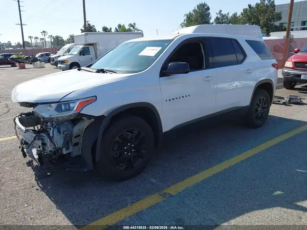 1GNERFKW2KJ254362 2019 CHEVROLET TRAVERSE - Image 2