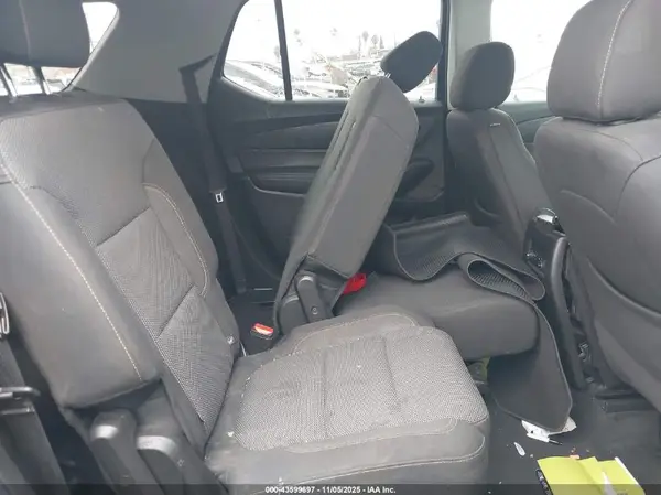 1GNERFKW2KJ275762 2019 CHEVROLET TRAVERSE - Image 8
