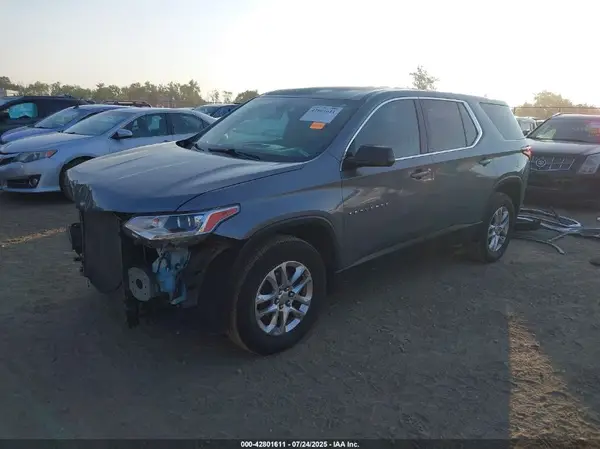 1GNERFKW2LJ107203 2020 CHEVROLET TRAVERSE - Image 2