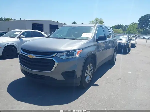 1GNERFKW2LJ129704 2020 CHEVROLET TRAVERSE - Image 2