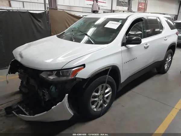 1GNERFKW2MJ232655 2021 CHEVROLET TRAVERSE - Image 2