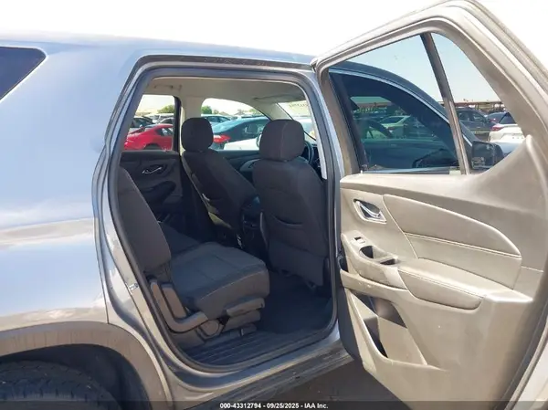 1GNERFKW2MJ245972 2021 CHEVROLET TRAVERSE - Image 8