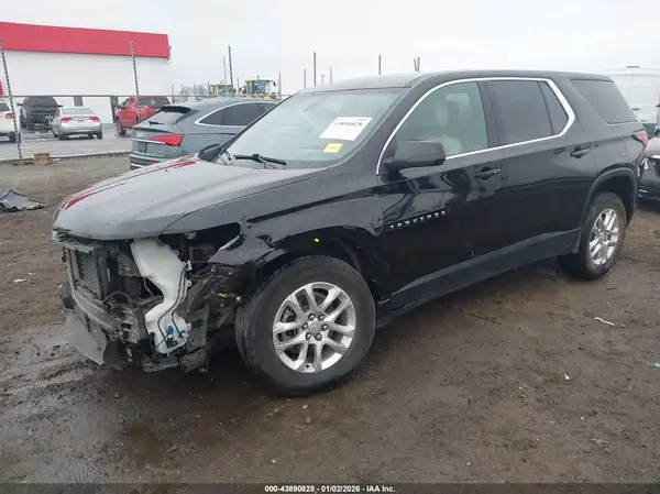 1GNERFKW2NJ107172 2022 CHEVROLET TRAVERSE - Image 2
