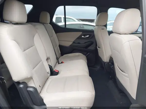 1GNERFKW2PJ208358 2023 CHEVROLET TRAVERSE - Image 8