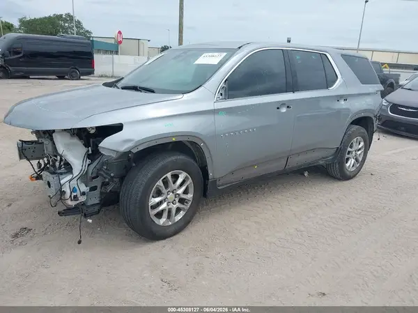 1GNERFKW2PJ234734 2023 CHEVROLET TRAVERSE - Image 2