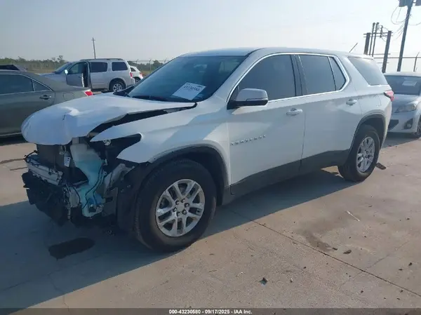 1GNERFKW2PJ268124 2023 CHEVROLET TRAVERSE - Image 2