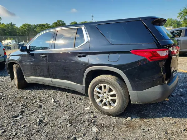 1GNERFKW3JJ106087 2018 CHEVROLET TRAVERSE - Image 2