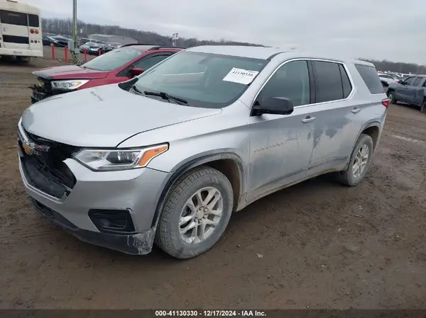 1GNERFKW3JJ106400 2018 CHEVROLET TRAVERSE - Image 2