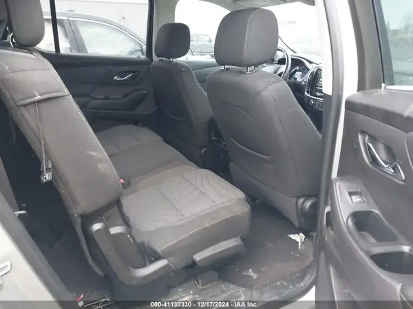 1GNERFKW3JJ106400 2018 CHEVROLET TRAVERSE - Image 8