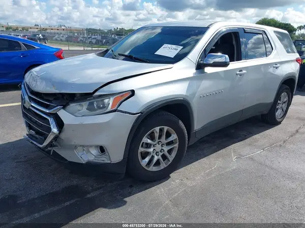 1GNERFKW3JJ109796 2018 CHEVROLET TRAVERSE - Image 2