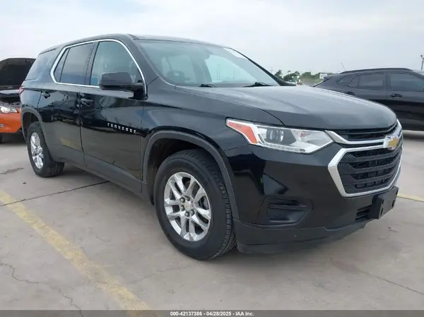 1GNERFKW3JJ138537 2018 CHEVROLET TRAVERSE - Image 1