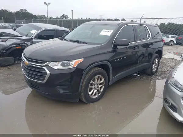 1GNERFKW3JJ206500 2018 CHEVROLET TRAVERSE - Image 2