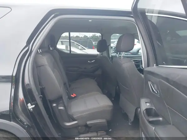 1GNERFKW3JJ206500 2018 CHEVROLET TRAVERSE - Image 8