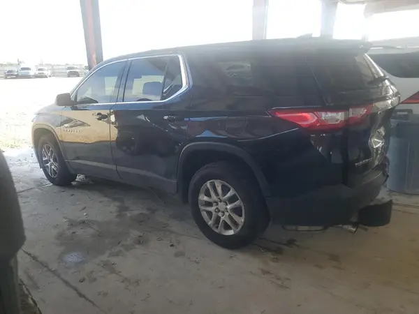 1GNERFKW3JJ230568 2018 CHEVROLET TRAVERSE - Image 2