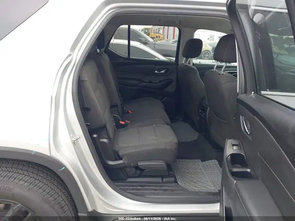 1GNERFKW3JJ245572 2018 CHEVROLET TRAVERSE - Image 8