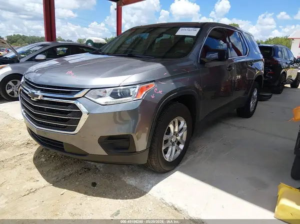 1GNERFKW3JJ246317 2018 CHEVROLET TRAVERSE - Image 2