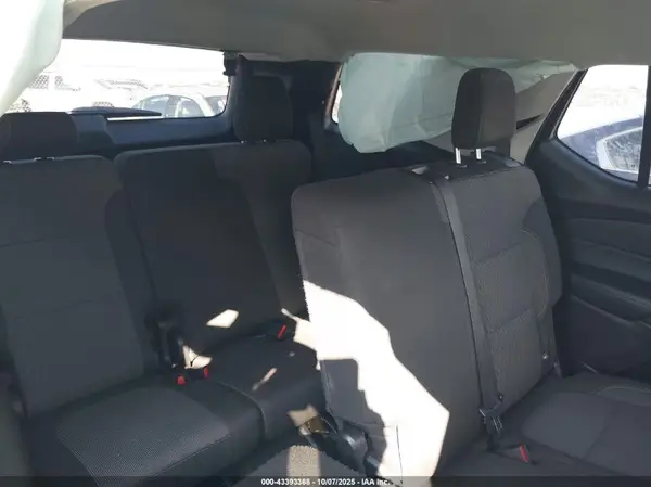 1GNERFKW3JJ266423 2018 CHEVROLET TRAVERSE - Image 8