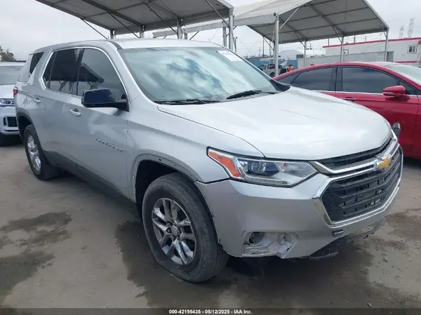 1GNERFKW3JJ284159 2018 CHEVROLET TRAVERSE - Image 1