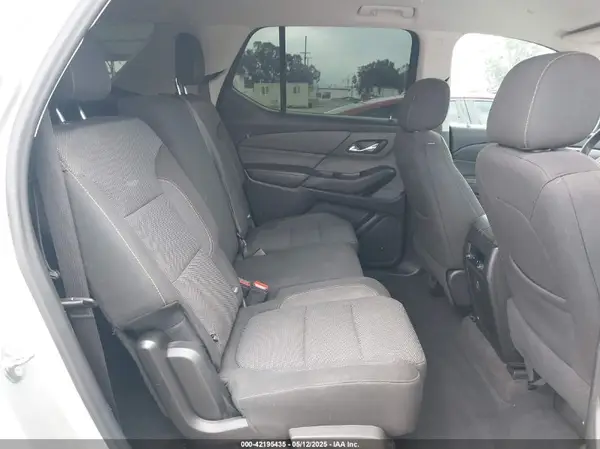 1GNERFKW3JJ284159 2018 CHEVROLET TRAVERSE - Image 8