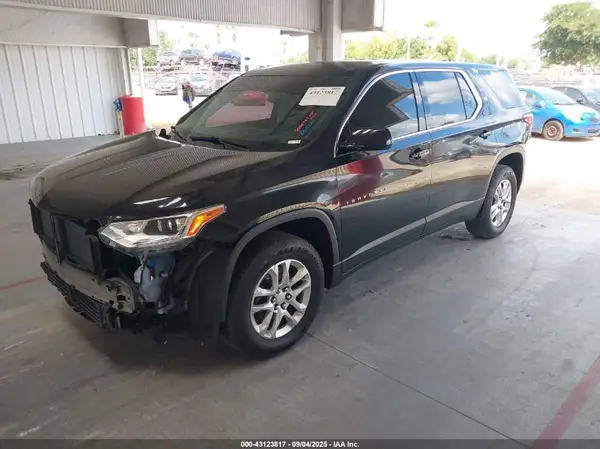 1GNERFKW3KJ118080 2019 CHEVROLET TRAVERSE - Image 2