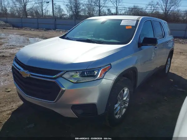 1GNERFKW3KJ118290 2019 CHEVROLET TRAVERSE - Image 2