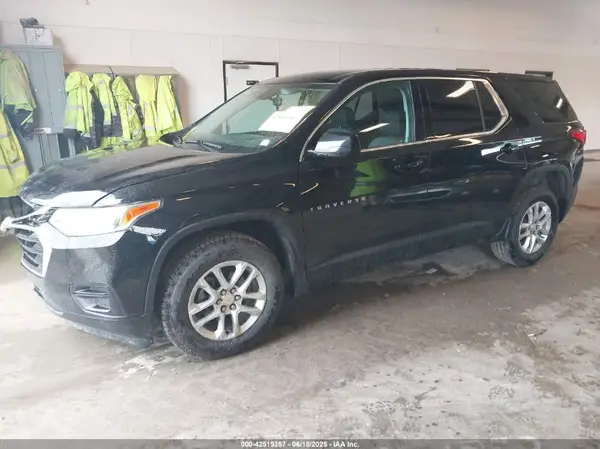 1GNERFKW3KJ130679 2019 CHEVROLET TRAVERSE - Image 2