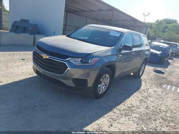 1GNERFKW3KJ153296 2019 CHEVROLET TRAVERSE - Image 2