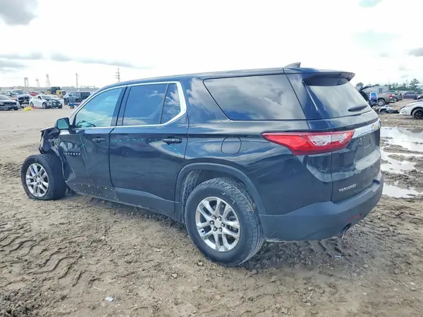 1GNERFKW3KJ167215 2019 CHEVROLET TRAVERSE - Image 2