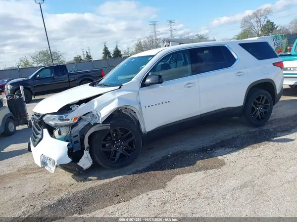 1GNERFKW3KJ168123 2019 CHEVROLET TRAVERSE - Image 2