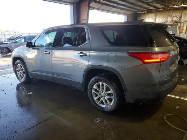 1GNERFKW3KJ214629 2019 CHEVROLET TRAVERSE - Image 2