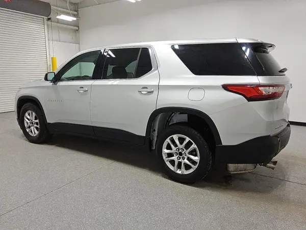 1GNERFKW3KJ221290 2019 CHEVROLET TRAVERSE - Image 2